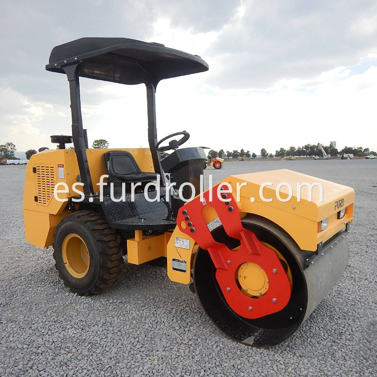 3 ton road roller (3)